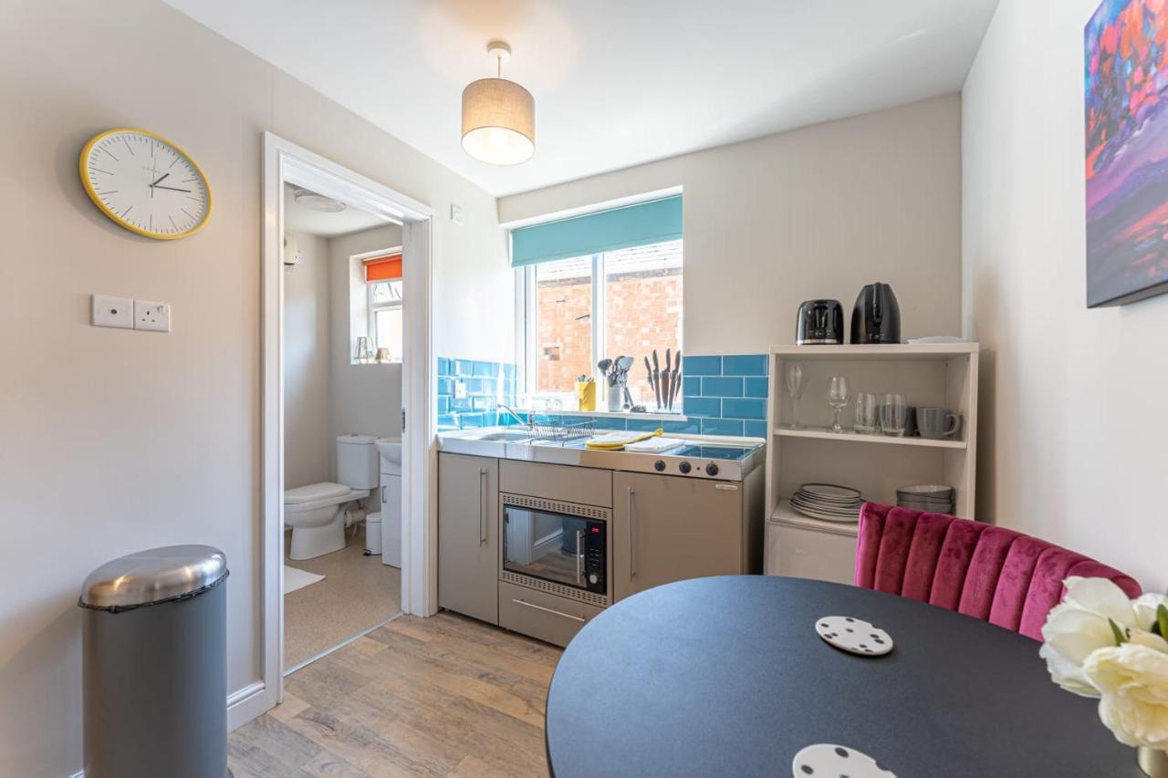 Superb One Bedroom Apartment In Coventry Cv1 *New* Exterior foto